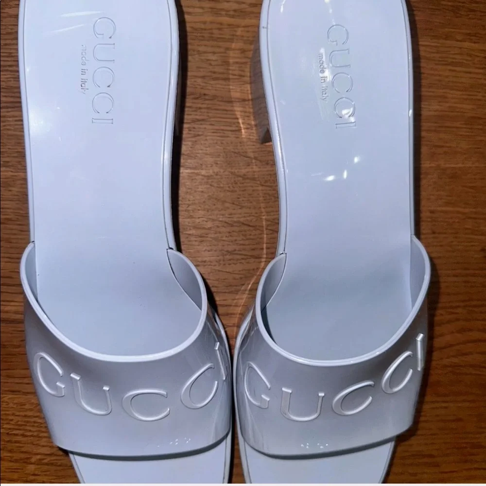 GUCCI slides - Picture 2 of 5